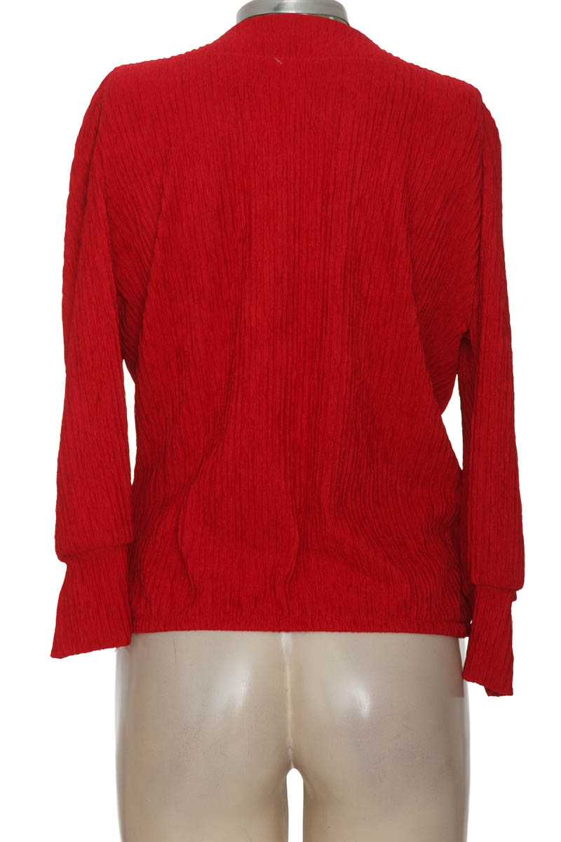 Blusa color Rojo - Closeando