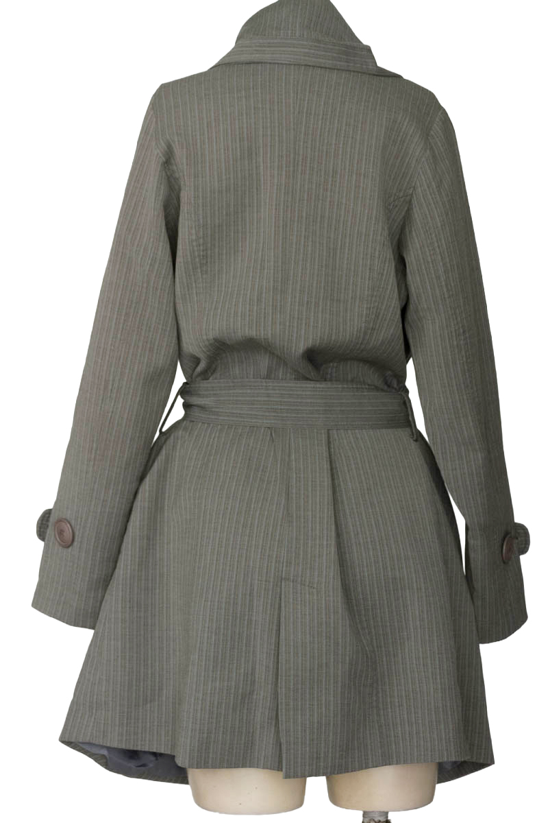 Chaqueta / Abrigo color Gris - FDS
