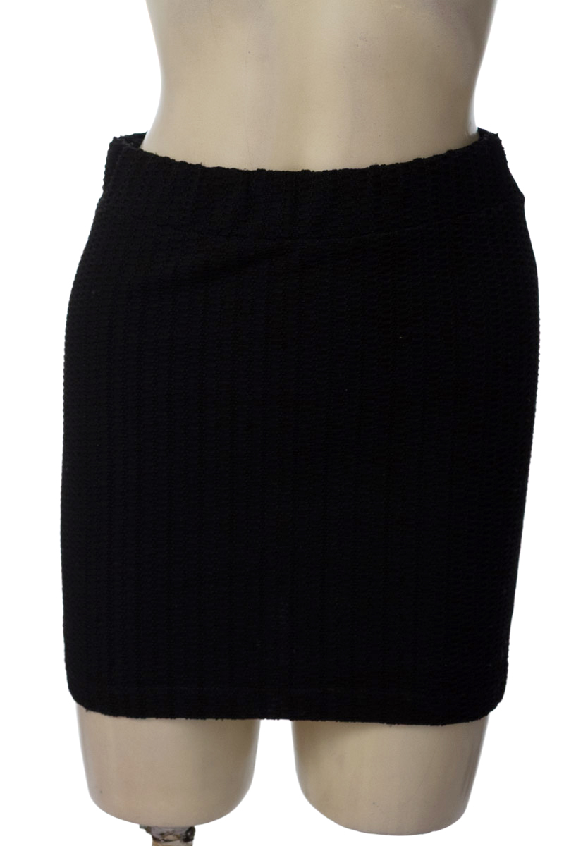 Falda color Negro - Studio F