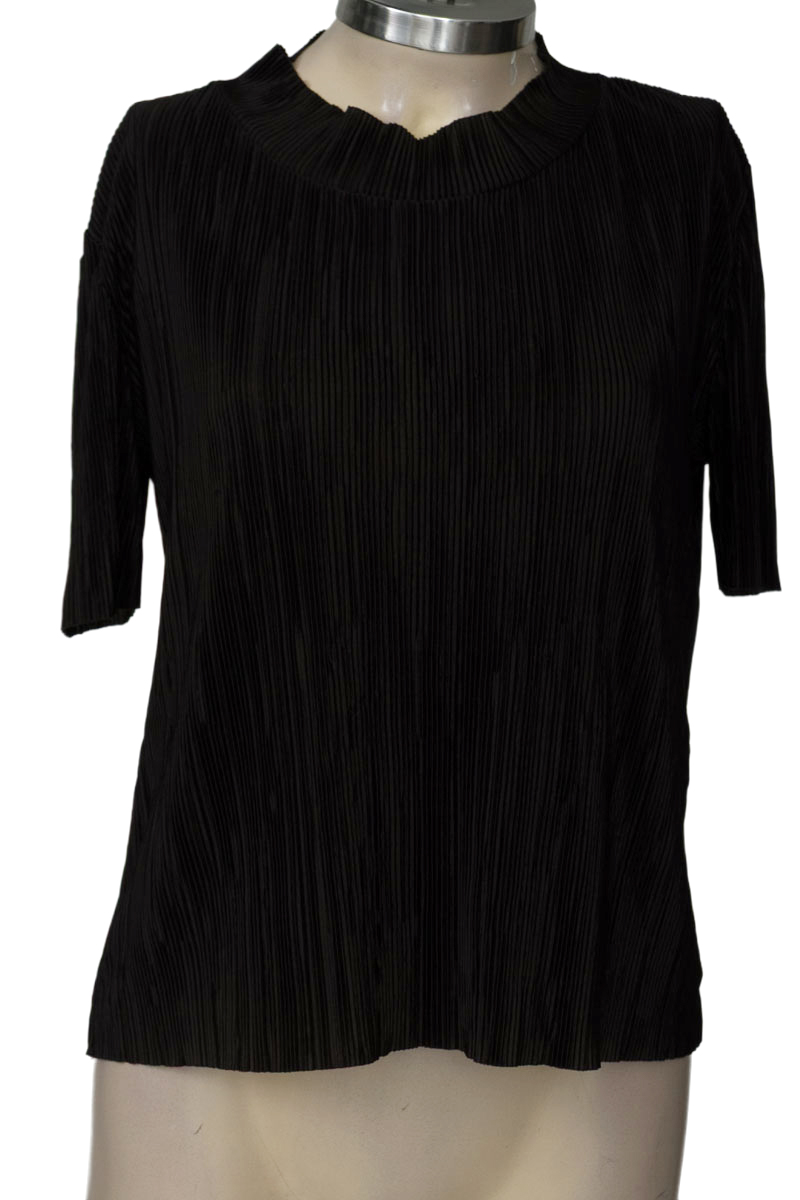 Top / Camiseta color Negro - Zara