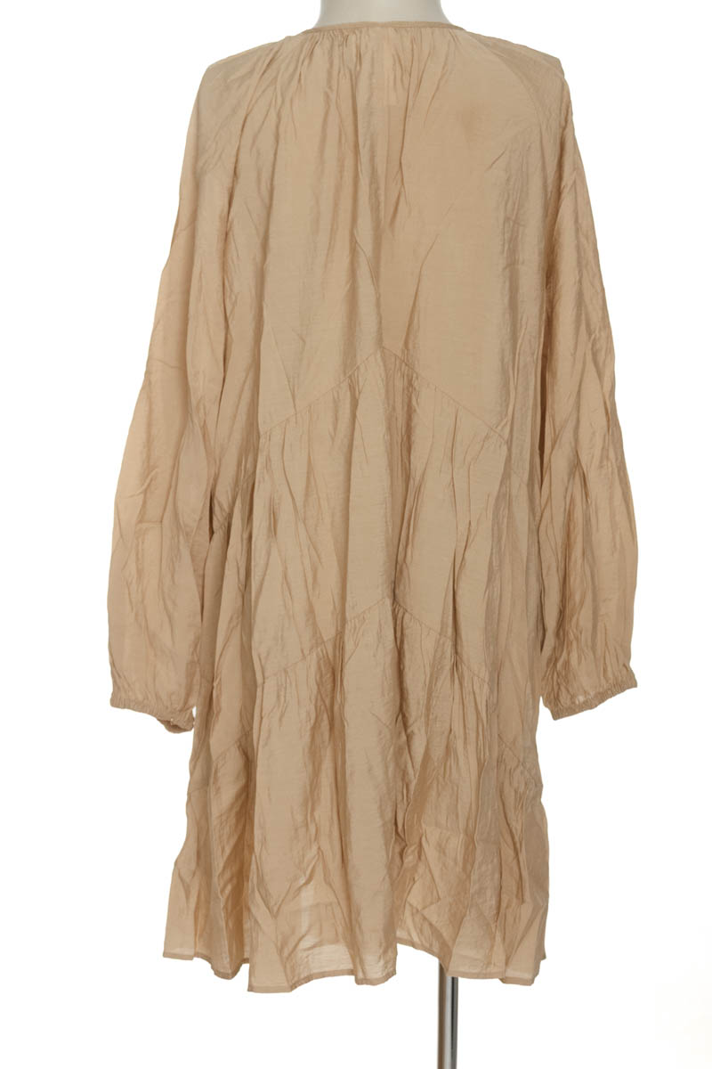 Vestido / Enterizo color Beige - H&M