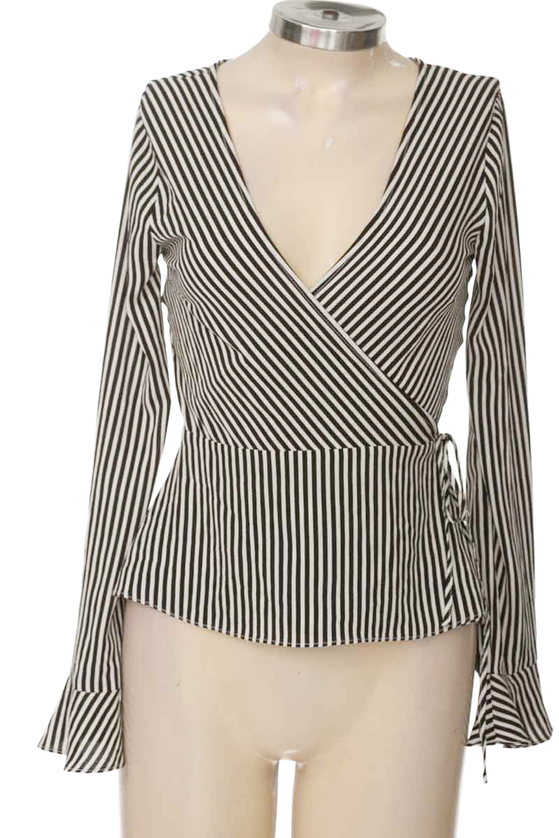 Blusa color Negro - Divided by H&M