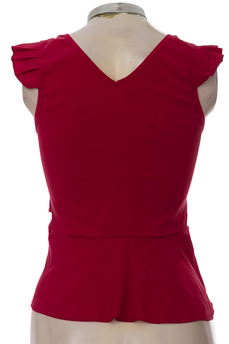 Top / Camiseta color Vinotinto - Agora