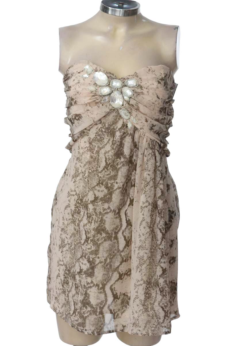 Vestido / Enterizo color Estampado - Closeando