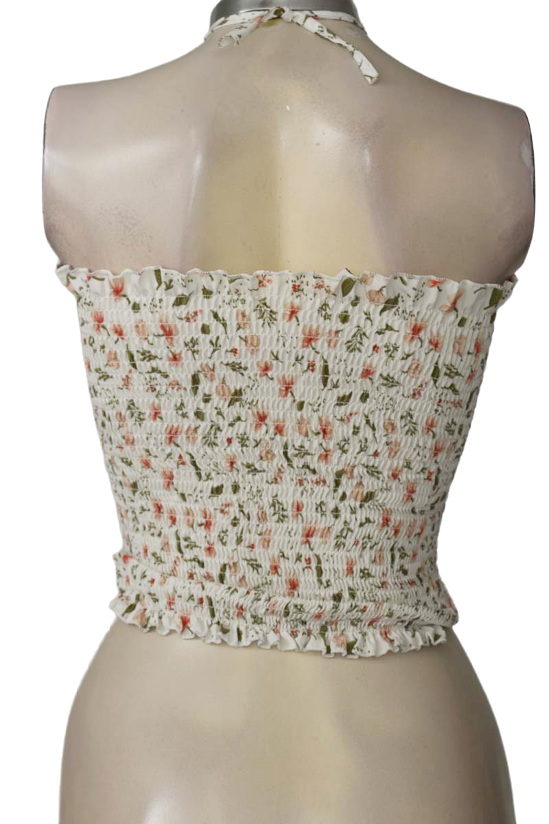 Top / Camiseta color Beige - Closeando