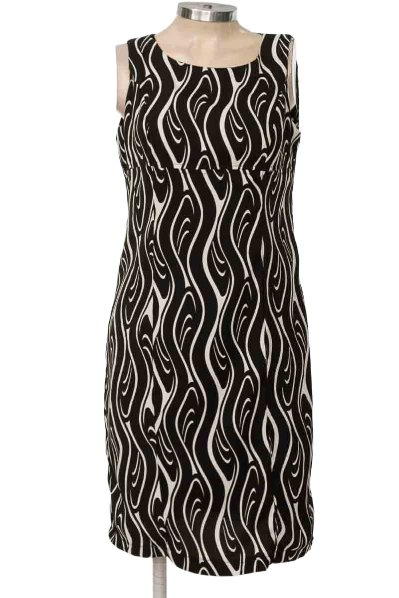 Vestido / Enterizo color Negro - Closeando