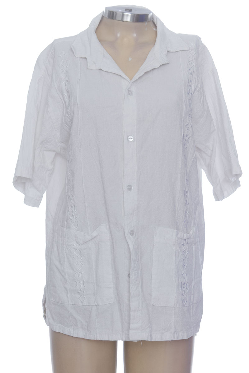 Blusa color Blanco - Closeando