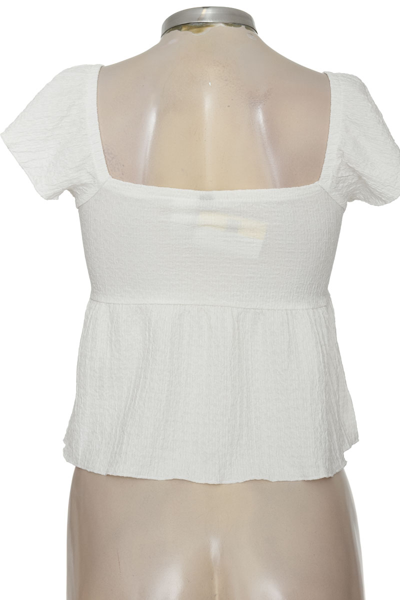 Top / Camiseta color Blanco - Divided by H&M