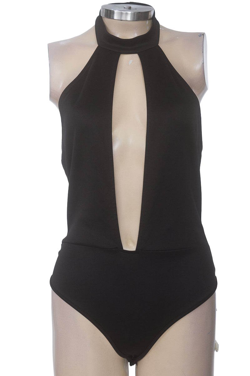 Top / Camiseta color Negro - Tic Toc