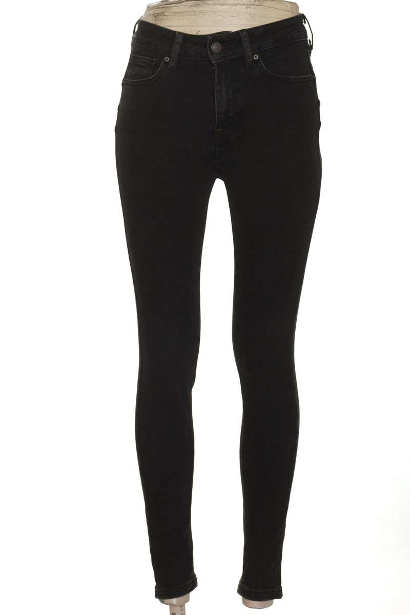 Pantalones color Negro - Koaj