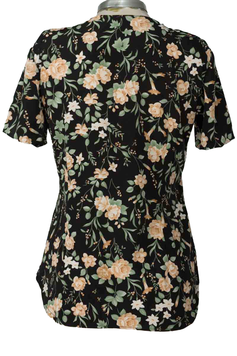 Blusa color Negro - Closeando