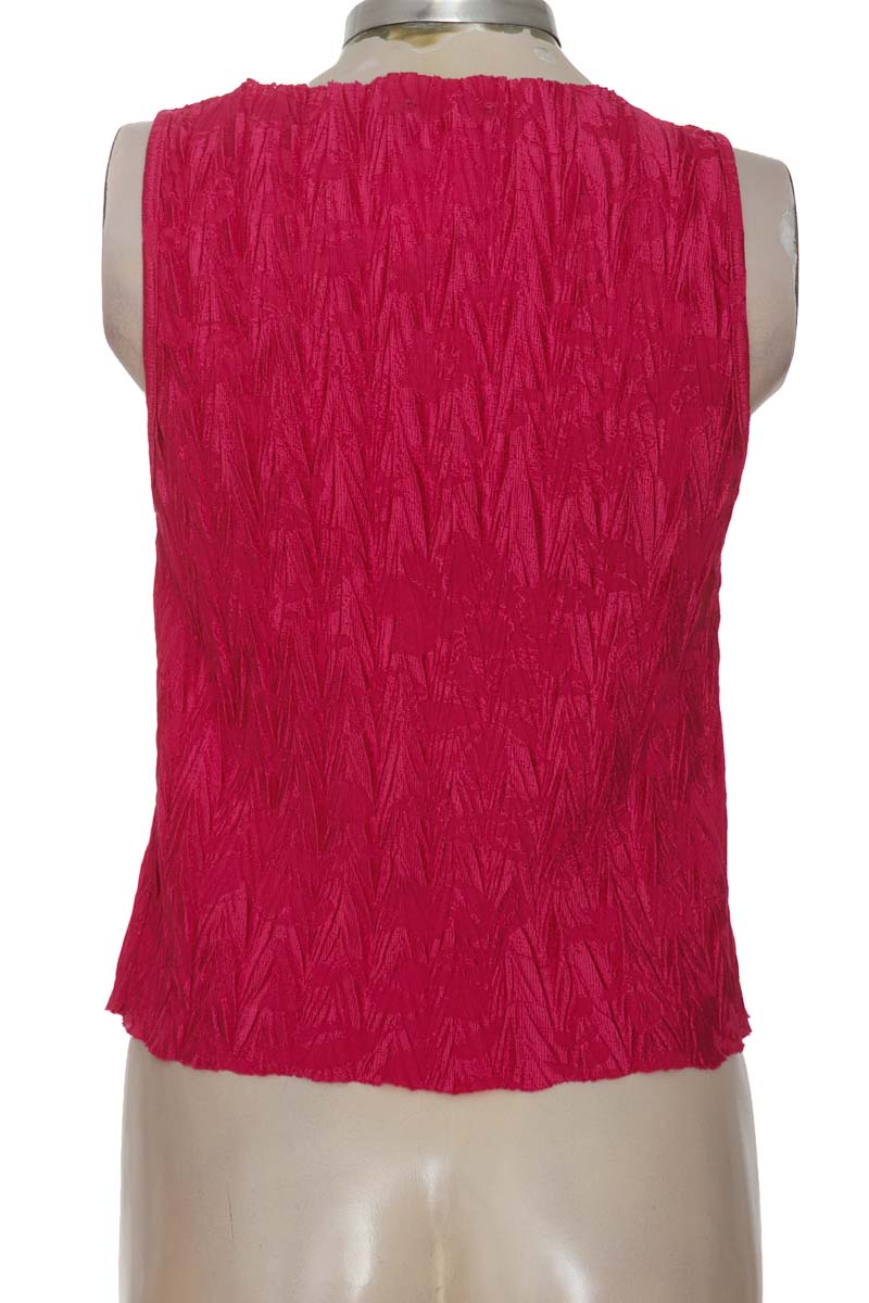 Top / Camiseta color Fucsia - Zara