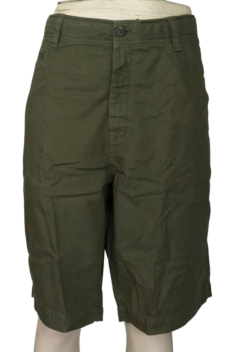 Bermuda - Pantaloneta color Verde - Arturo Calle