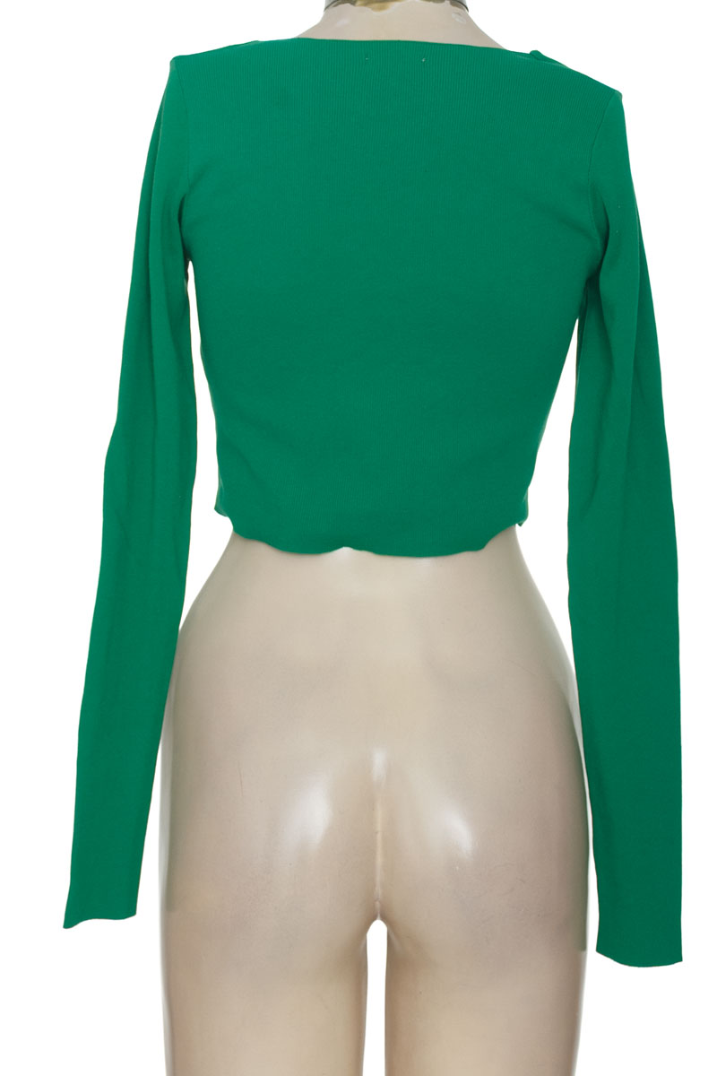 Top / Camiseta color Verde - Stradivarius