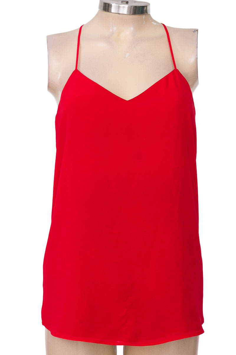 Blusa color Rojo - Closeando