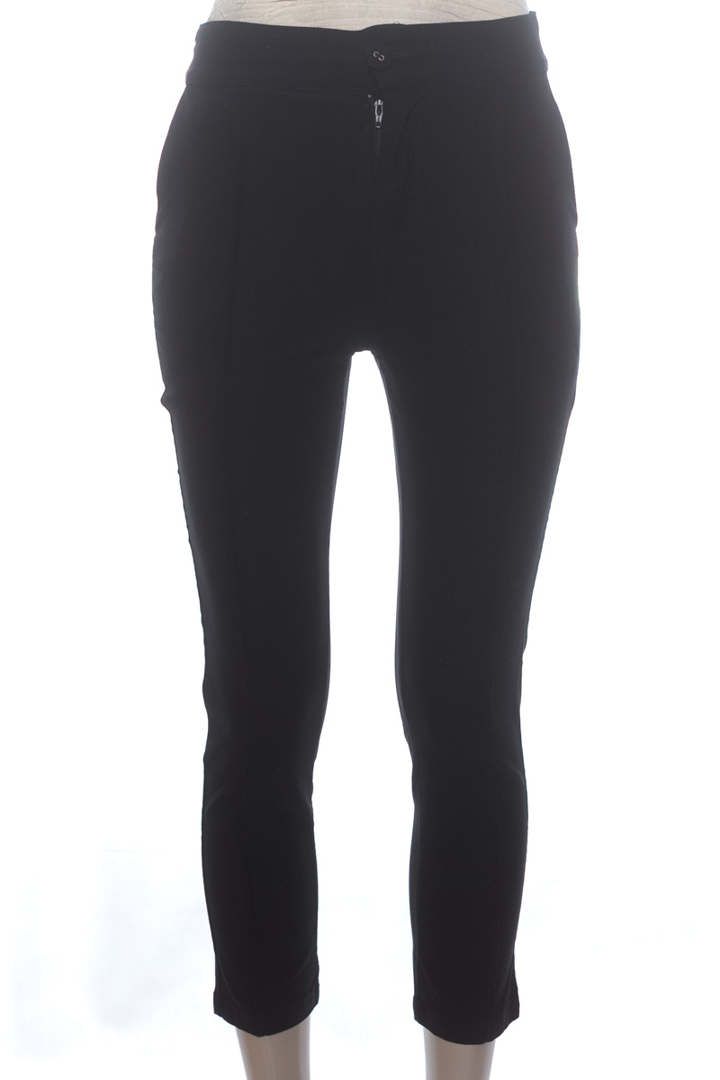 Pantalones color Negro - Closeando