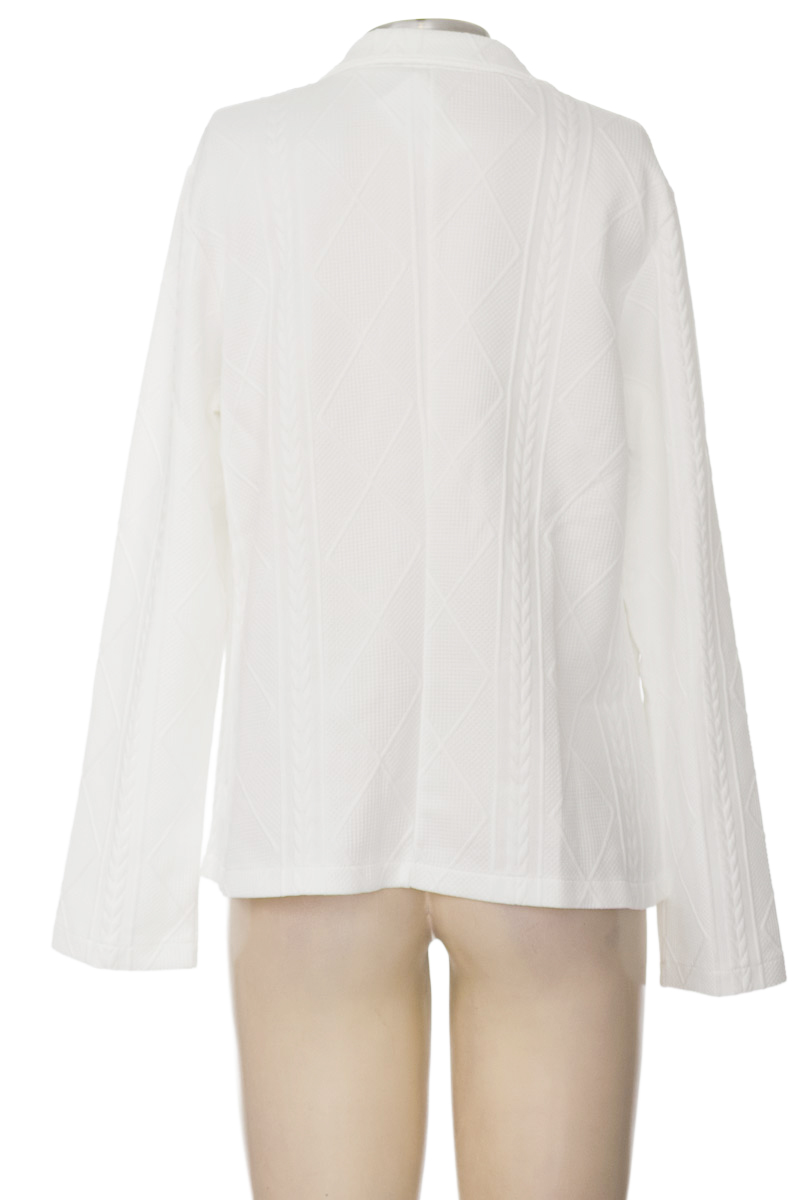 Chaqueta / Abrigo color Blanco - Closeando