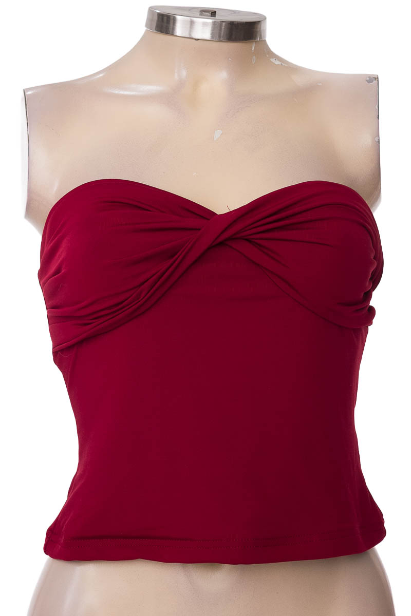 Top / Camiseta color Vinotinto - MISSGUIDED