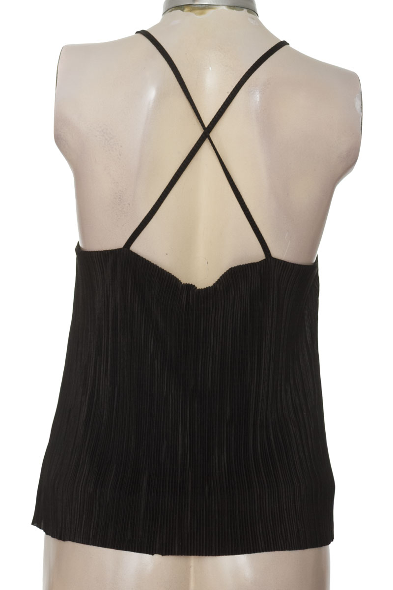 Top / Camiseta color Negro - Stradivarius