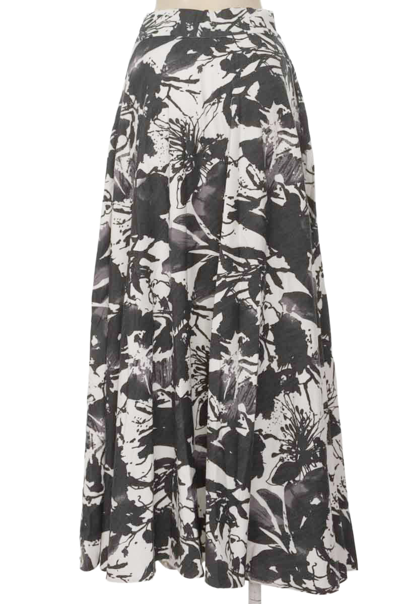 Falda color Estampado - Closeando