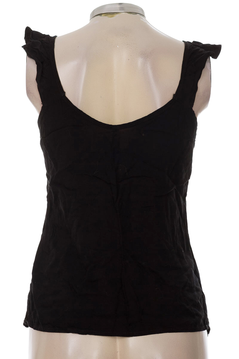 Top / Camiseta color Negro - Eva Castillo