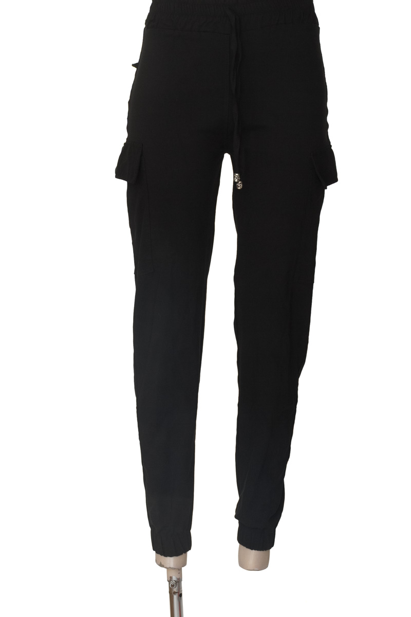 Pantalones color Negro - Closeando