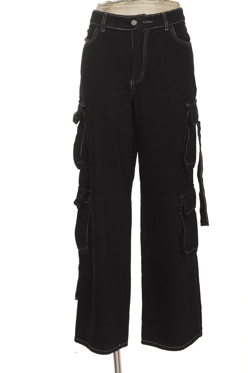 Pantalones color Negro - Isalia