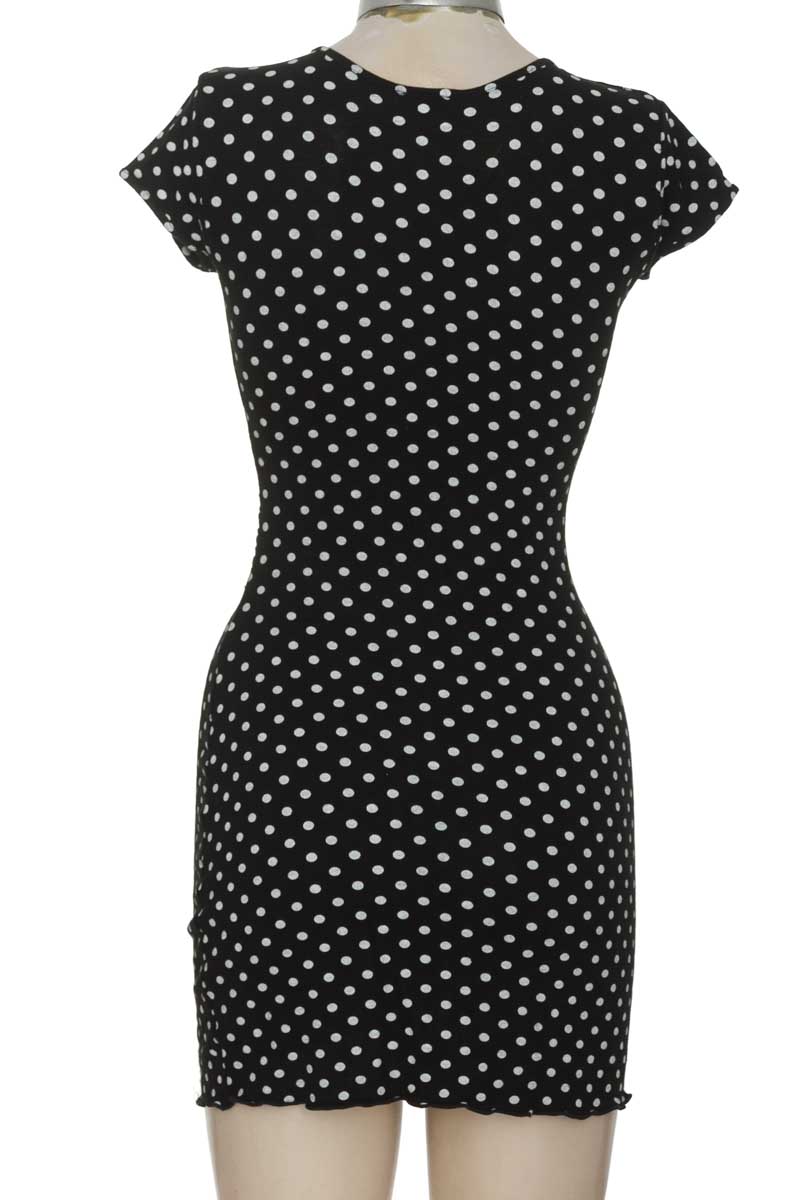 Vestido / Enterizo color Negro - Studio F