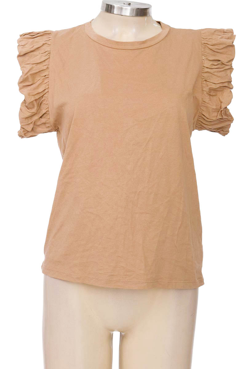 Top / Camiseta color Beige - Arkitect