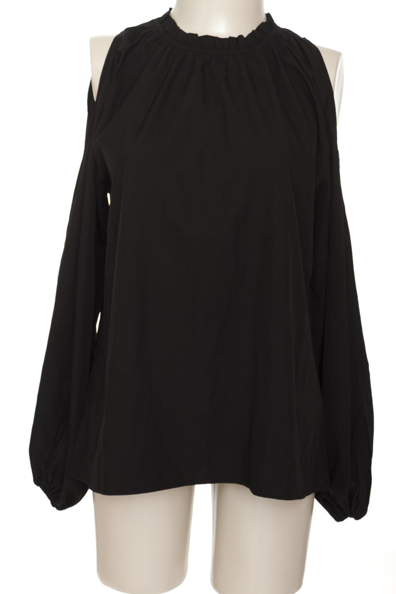 Blusa color Negro - Closeando