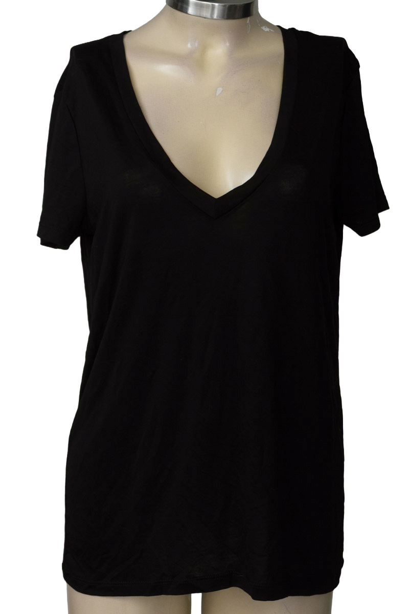 Top / Camiseta color Negro - Zara