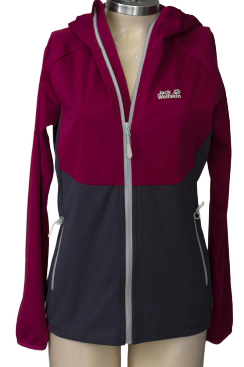 Ropa Deportiva / Salida de Baño color Morado - Jack Wolfskin