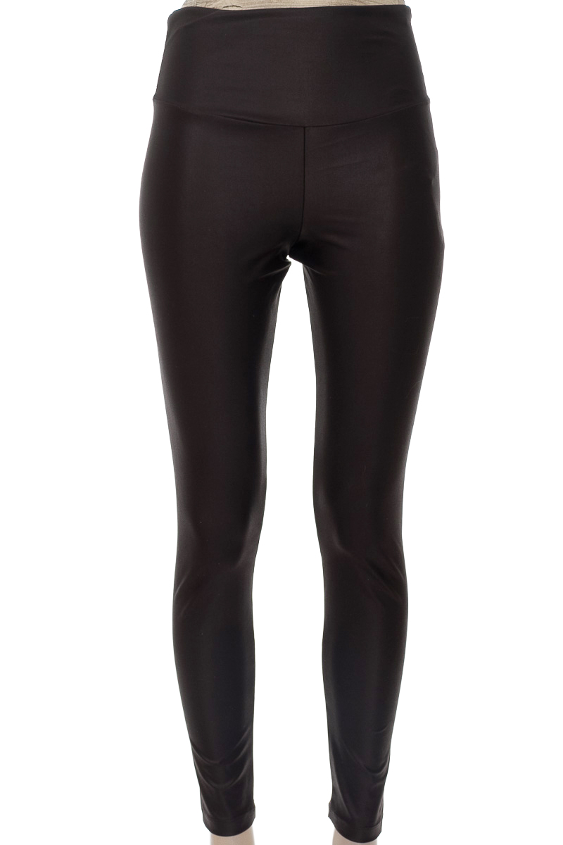 Pantalones color Negro - Closeando