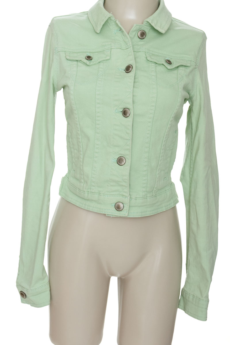 Chaqueta / Abrigo color Verde - Colours
