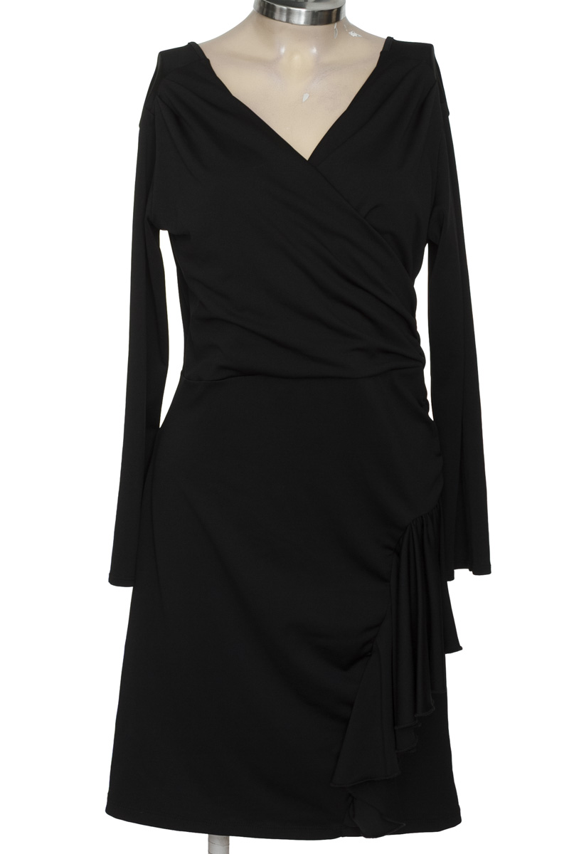 Vestido / Enterizo color Negro - Closeando
