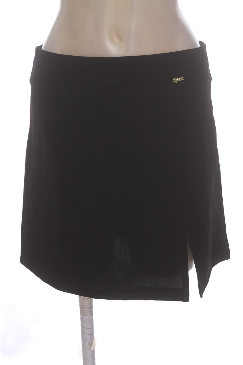 Falda color Negro - YEN
