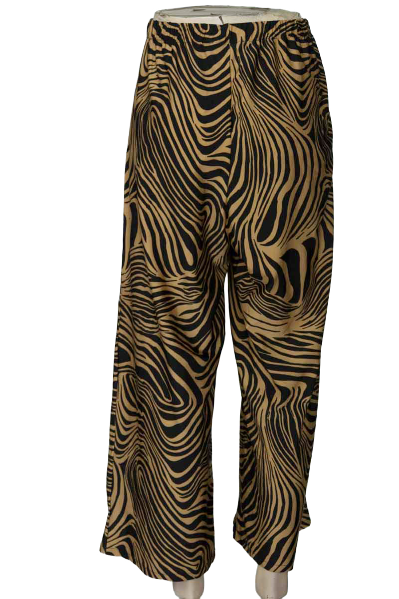 Pantalones color Estampado - Closeando
