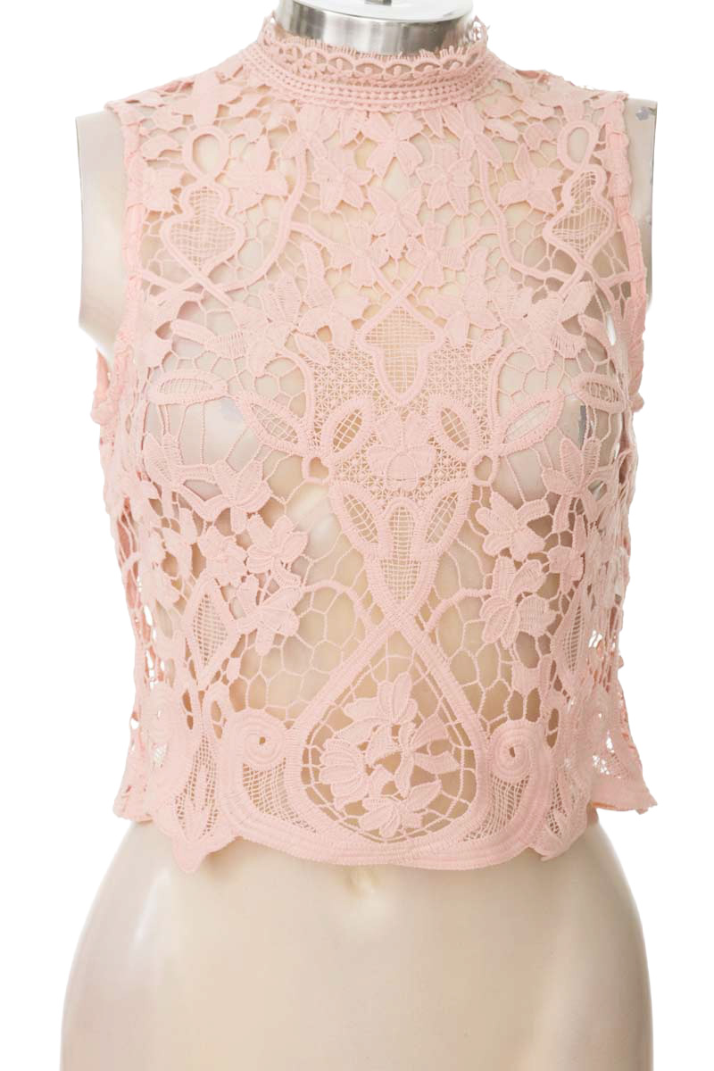 Top / Camiseta color Rosado - Studio F