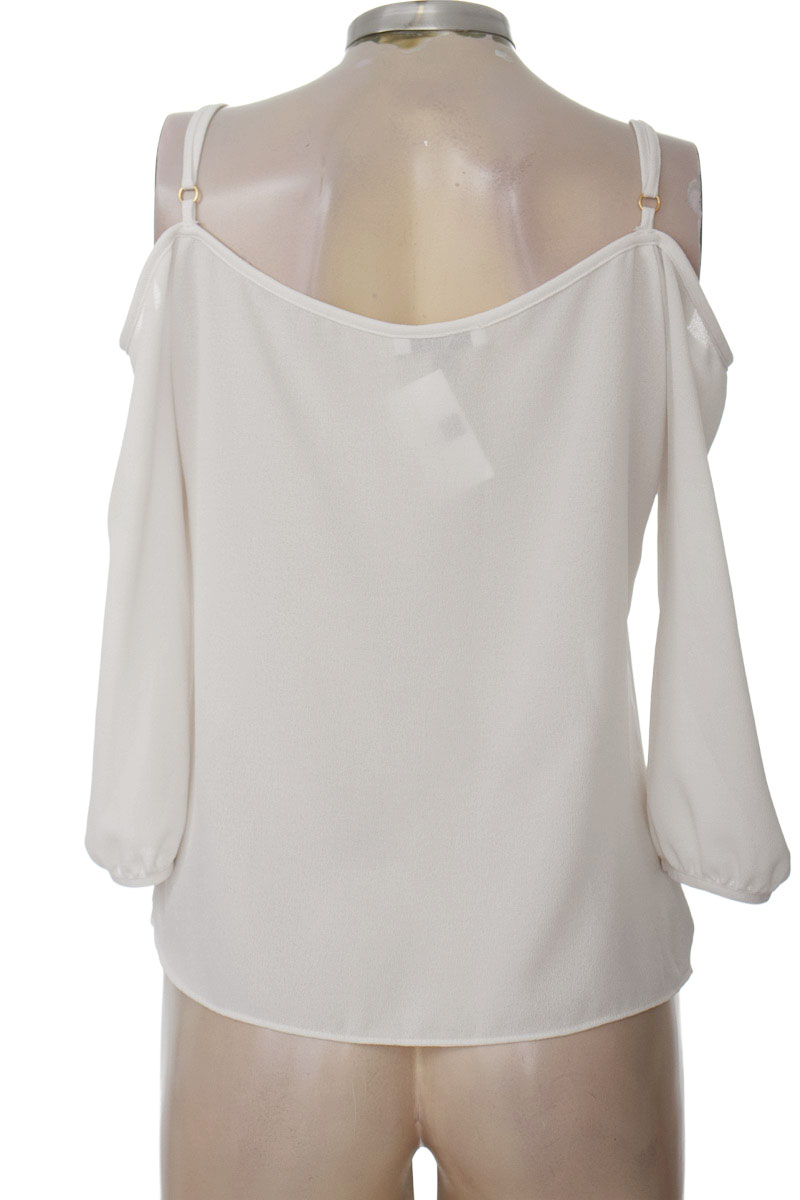 Top / Camiseta color Blanco - Studio F