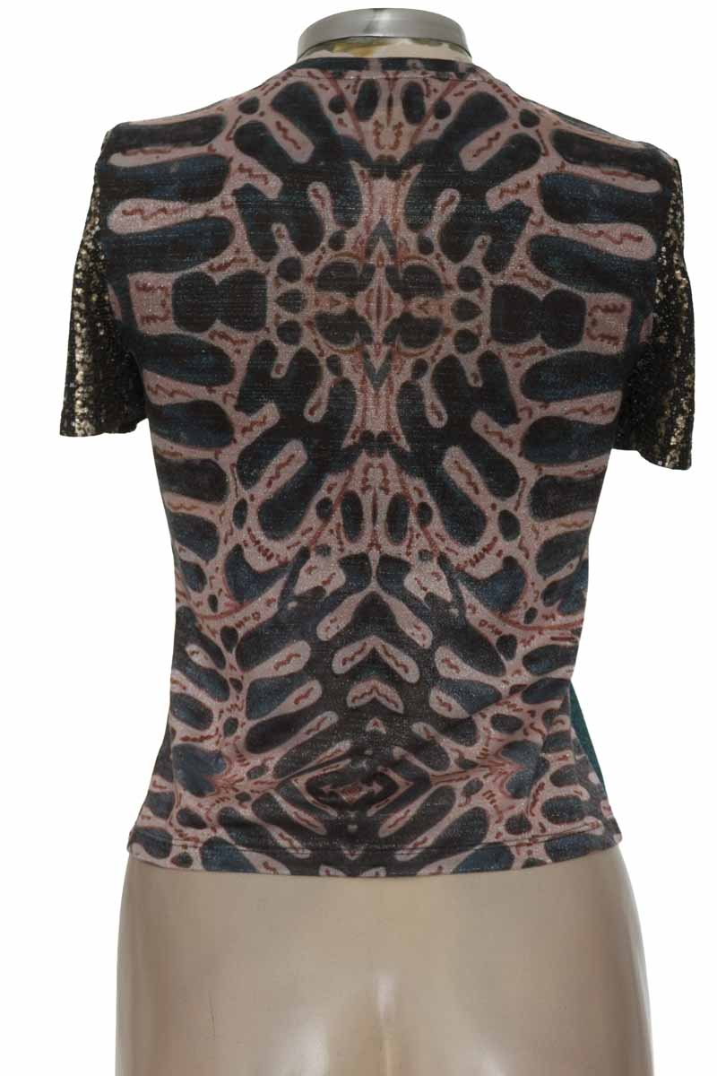 Top / Camiseta color Verde - Desigual