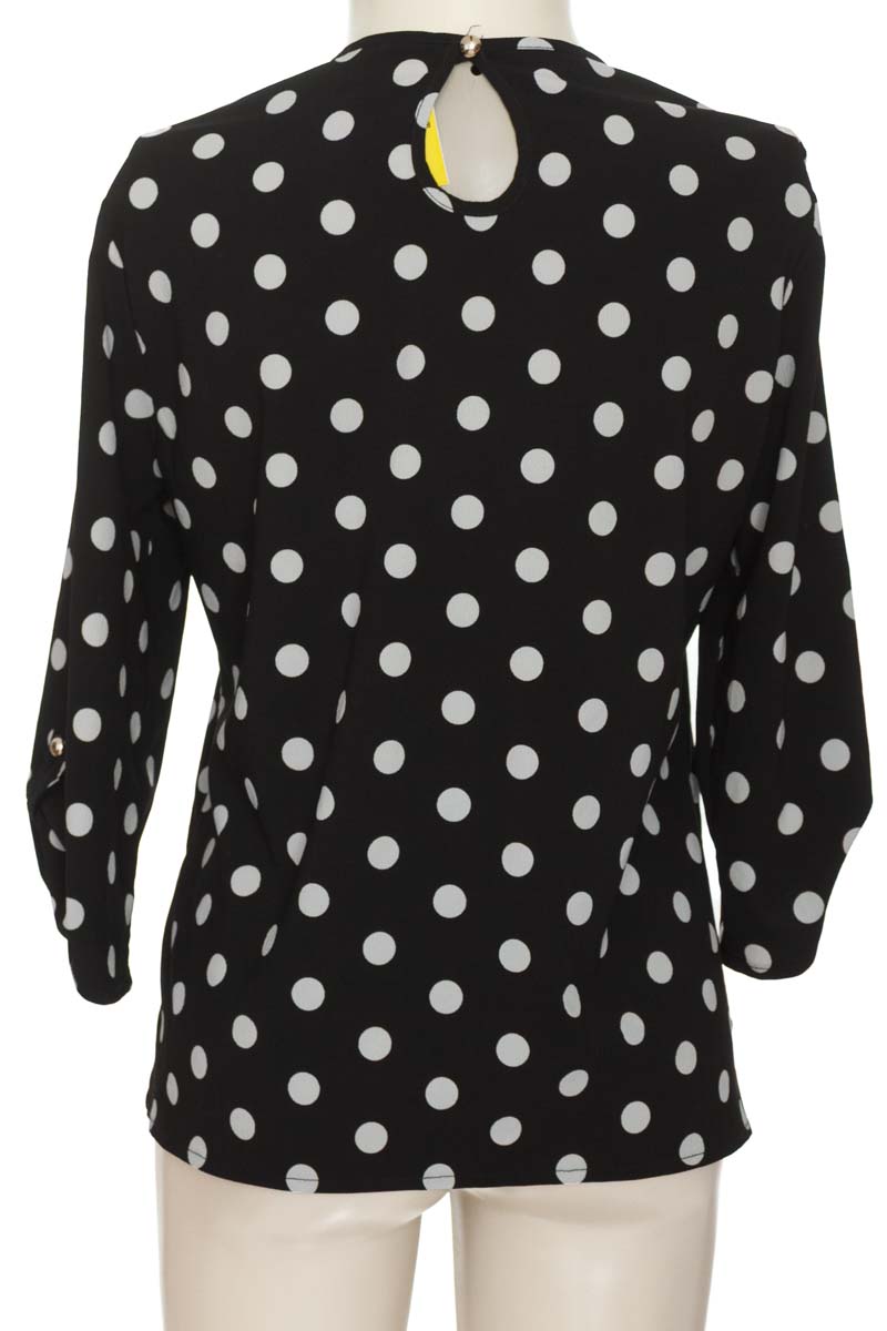 Blusa color Negro - L&H