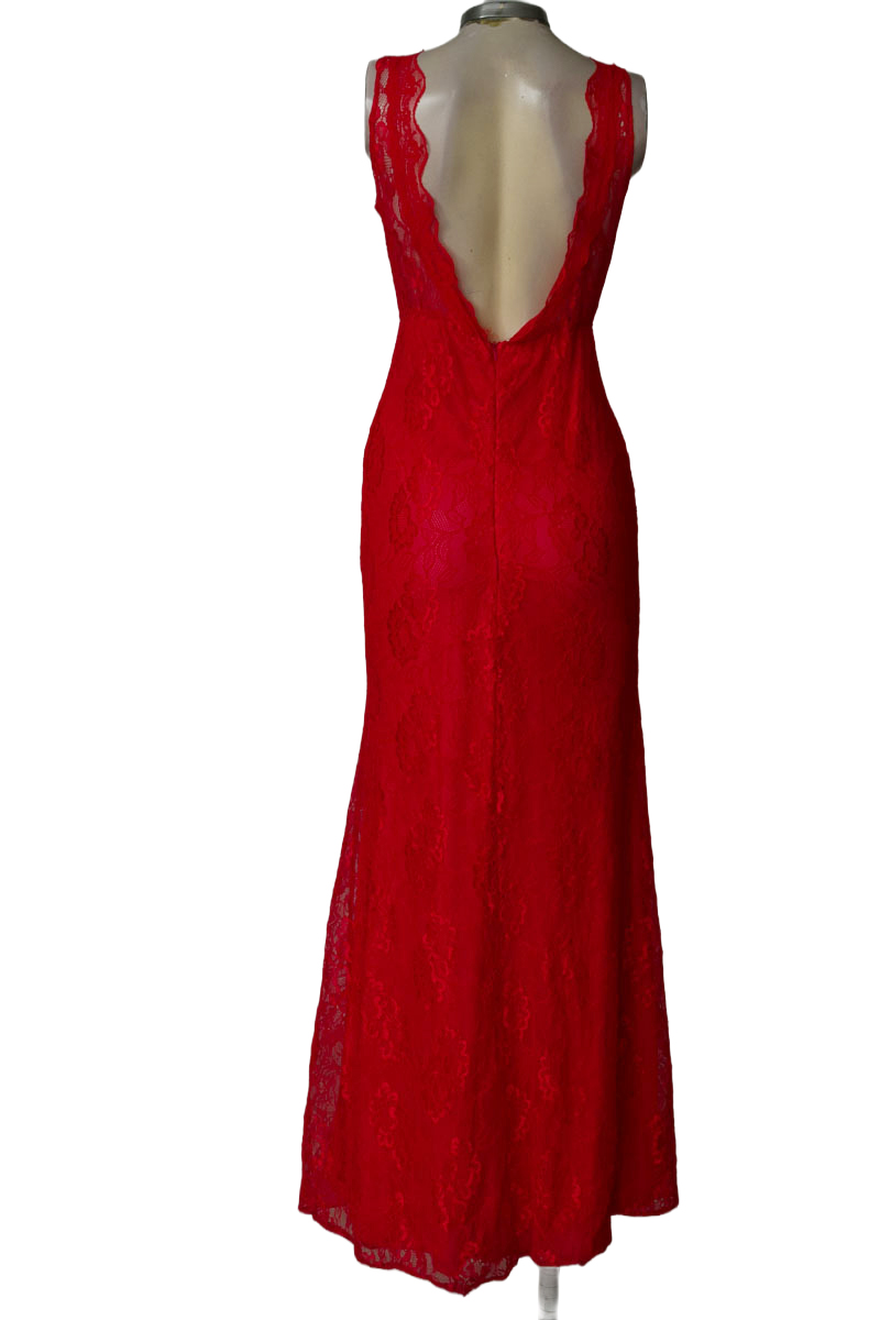 Vestido / Enterizo color Rojo - Closeando