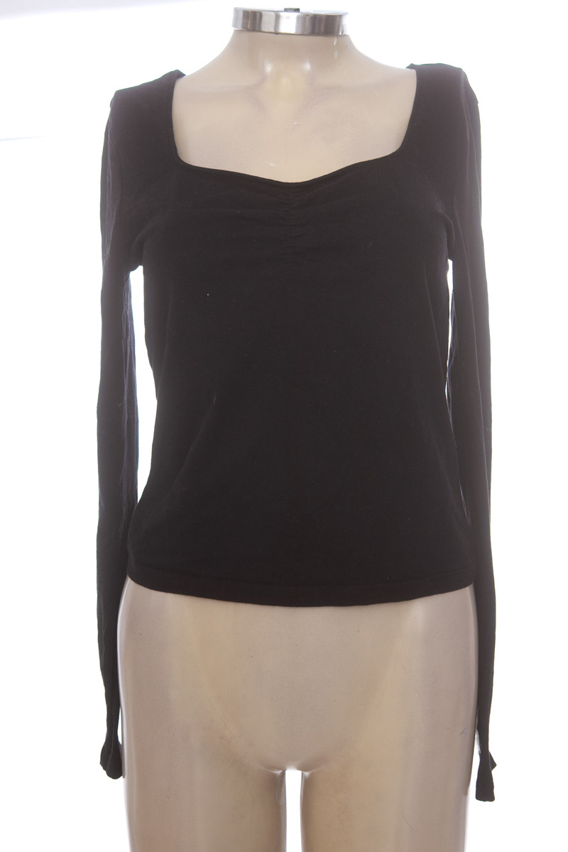 Top / Camiseta color Negro - Divided by H&M