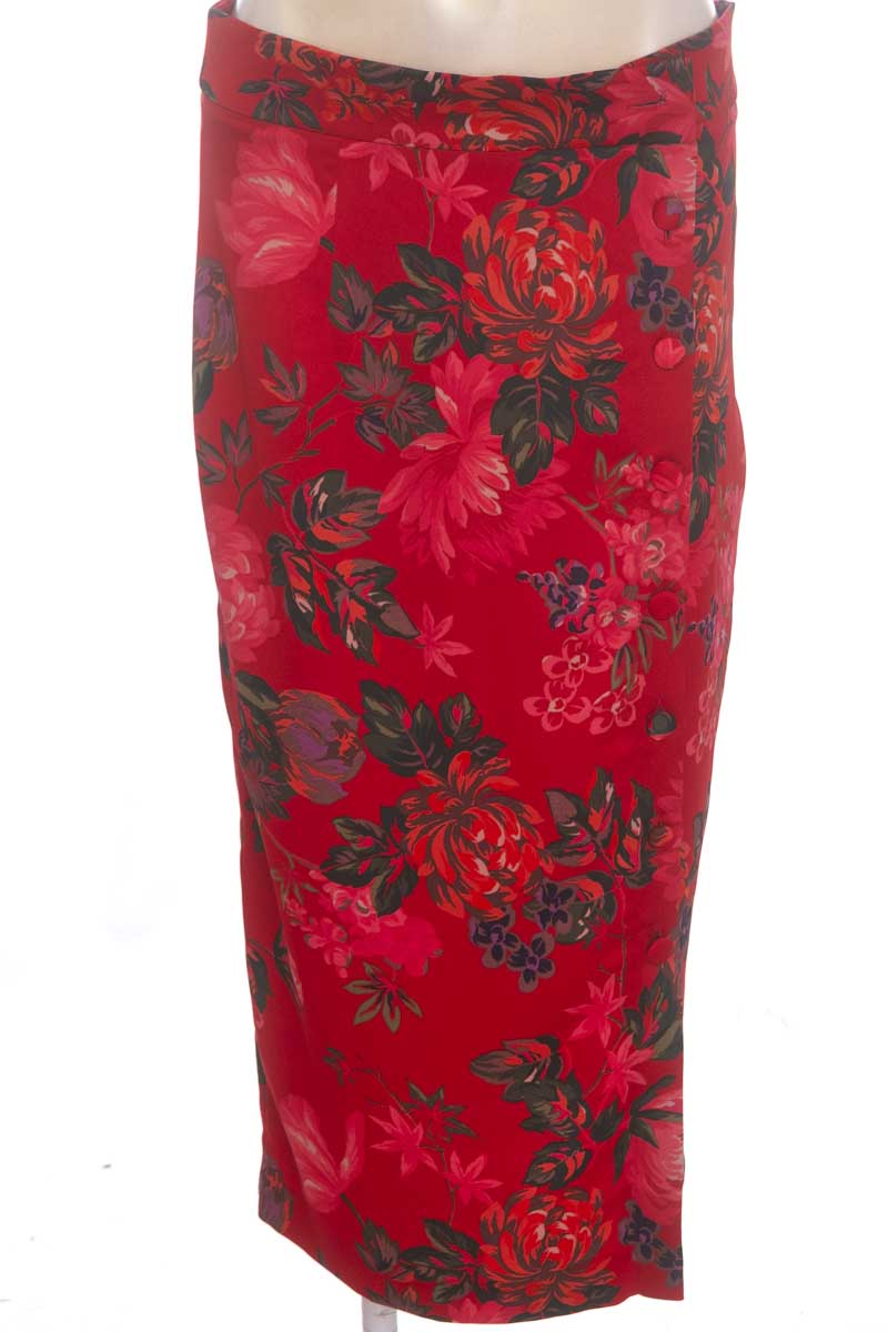 Falda color Rojo - Zara