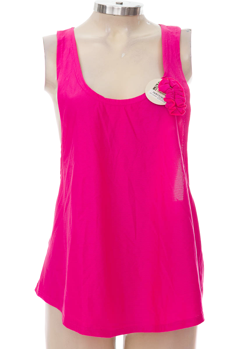 Ropa Deportiva / Salida de Baño color Fucsia - Yazo