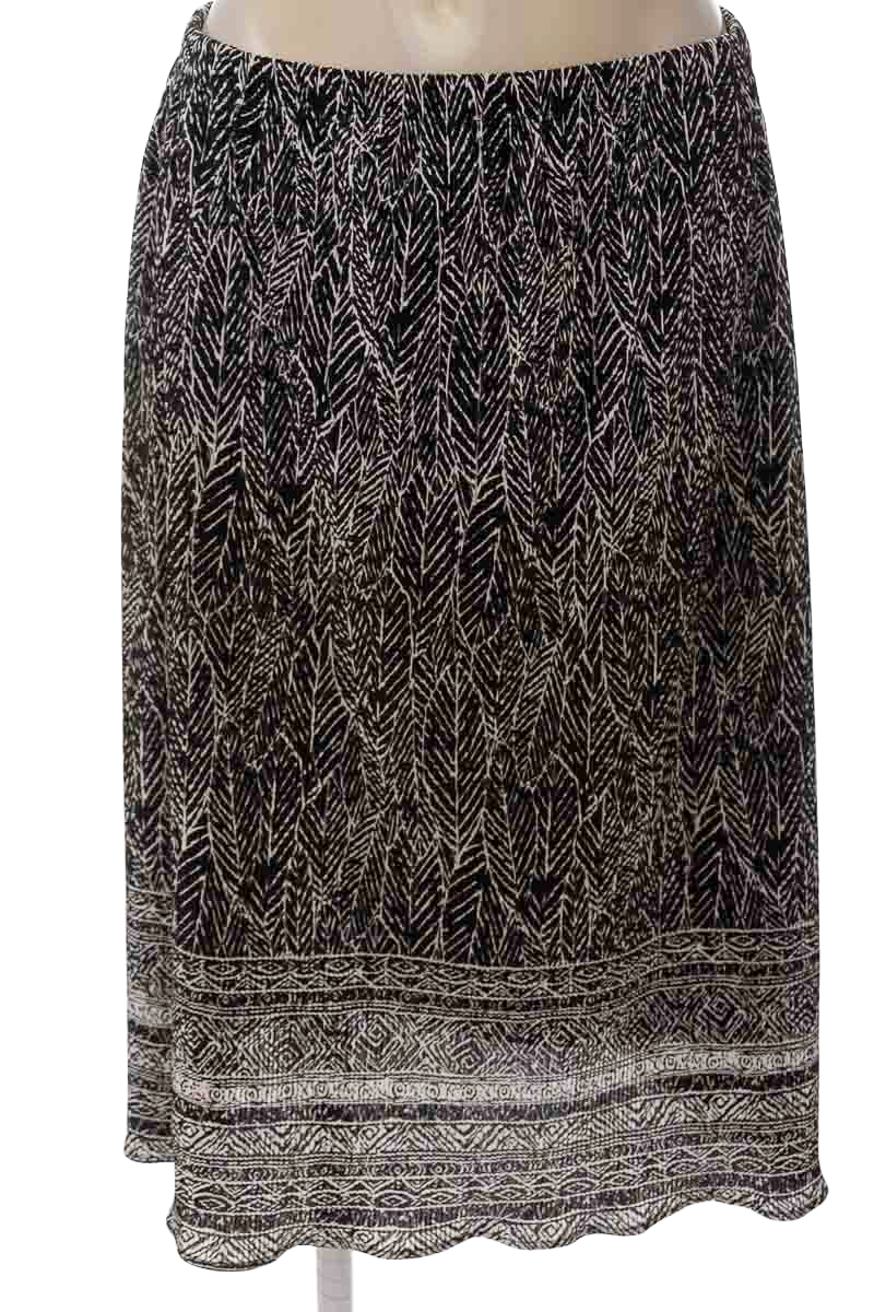 Falda color Negro - Closeando