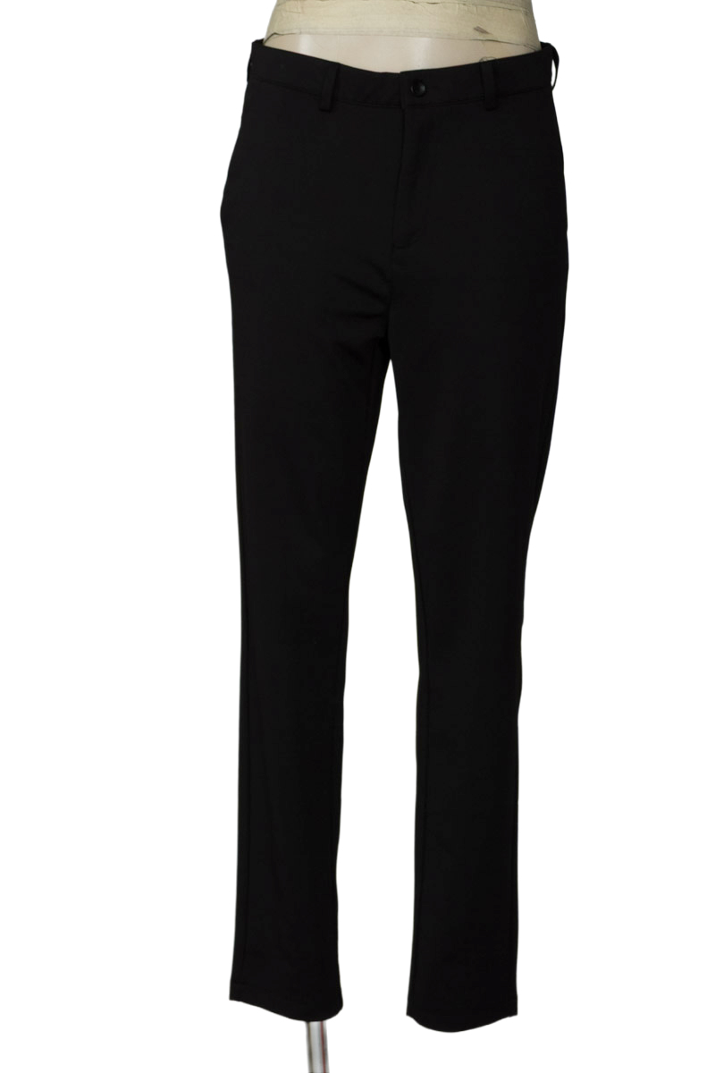Pantalones color Negro - Closeando