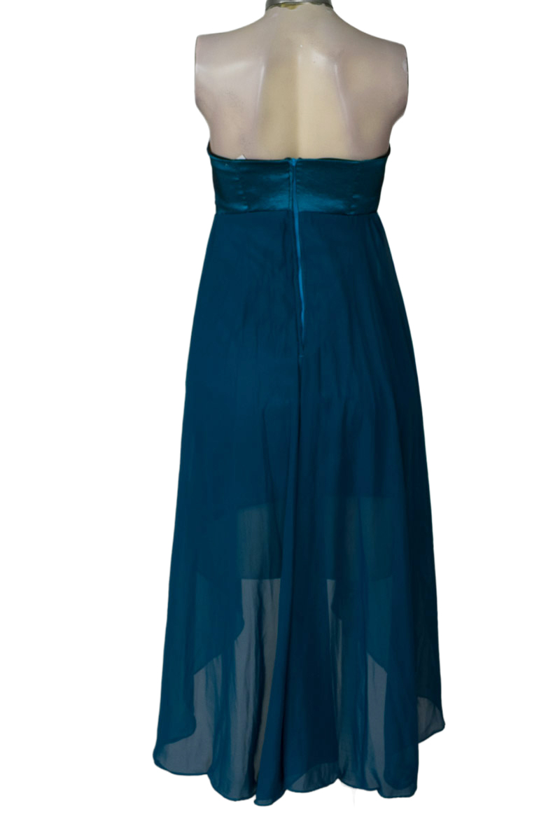 Vestido / Enterizo color Azul - Closeando