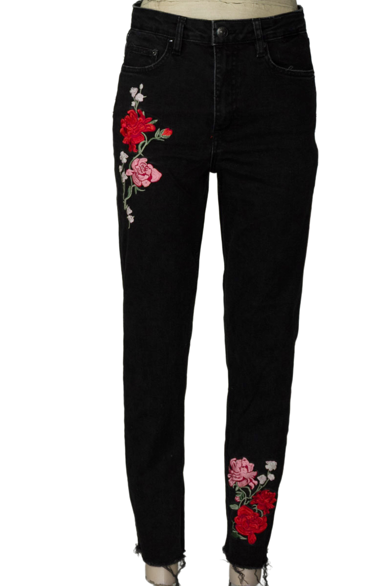 Pantalones color Negro - Divided by H&M