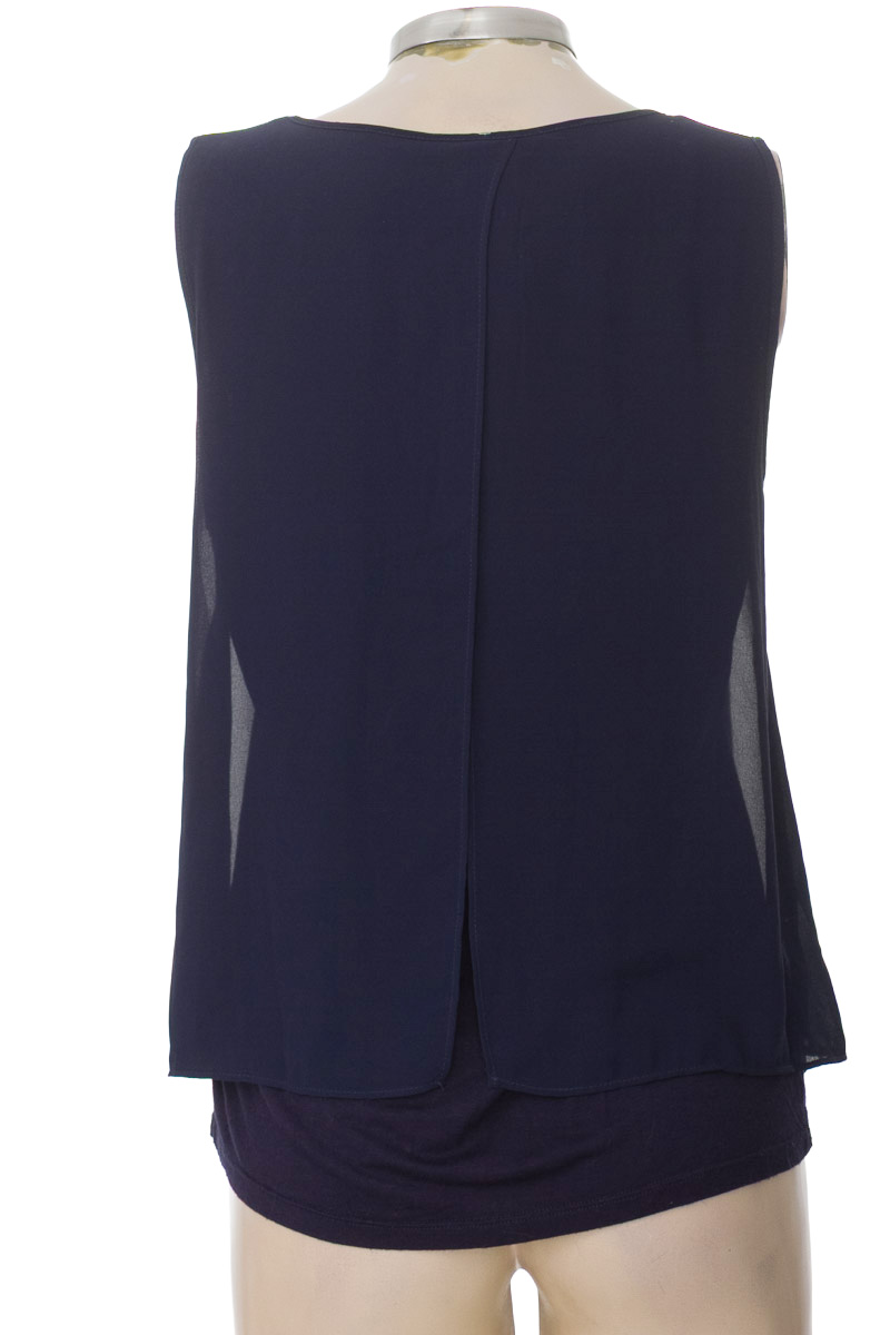 Top / Camiseta color Azul - Closeando